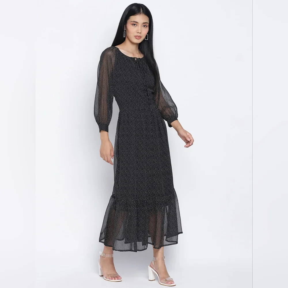 Estella: Black Maxi Dress - Picture 4 of 4